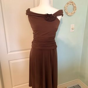 Pretty off shoulder dress- Liz Claiborne- size 4-